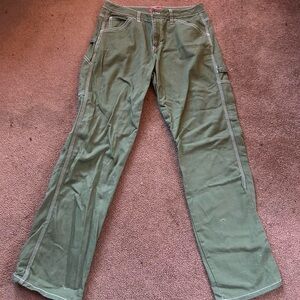 Dickies green pants, carpenter style. Never worn. Excellent condition.